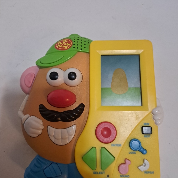 Vintage Hasbro 1997 Mr Potato Head Electronic Hand Held Game Works - Picture 1 of 3